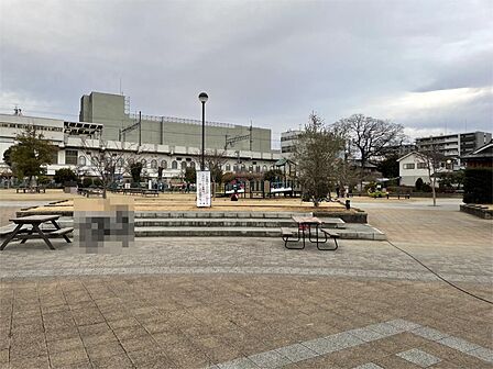 末広公園(420m)