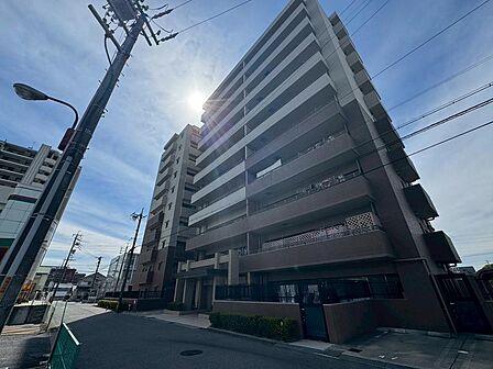 藤和シティホームズ戸崎元町・外観。JR東海道本線・愛知環状鉄道「岡崎」駅まで徒歩11分