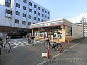 セブンイレブンJR茨木駅西店 徒歩6分。 480m