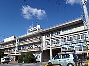 長岡京市役所 徒歩86分。 6850m
