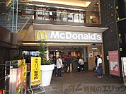 マクドナルド江坂ハートランド店 徒歩3分。 180m