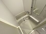 バス