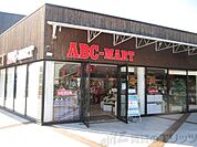 ABC　MART吹田グリーンプレイス店 徒歩12分。 910m