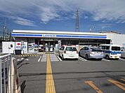ローソン 高槻川添一丁目店 徒歩6分。 440m