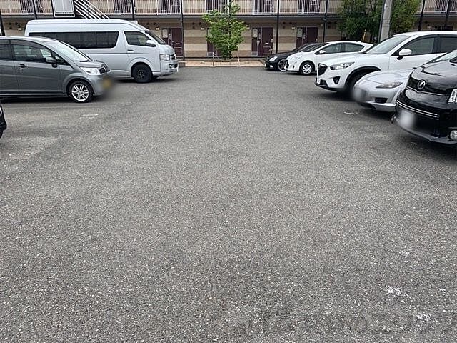 5 / 6