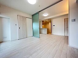 ヴィラシオン大手町 13階1LDKのリビング/ダイニング