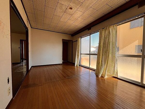 洋室