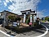 外観：*. 外観 .*  角地のため開放感があります♪