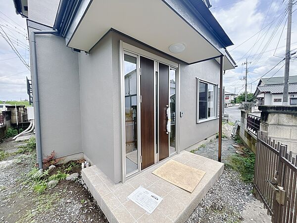 玄関を拡大表示