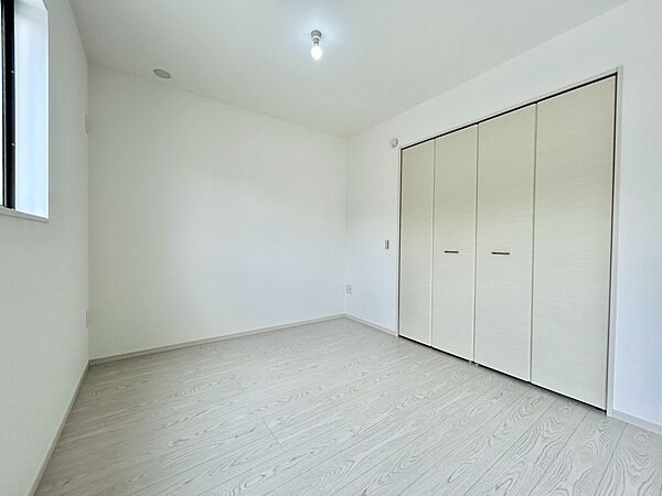 リビング/ダイニングを拡大表示
