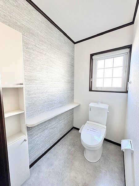 トイレを拡大表示
