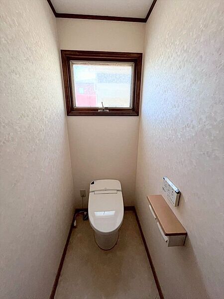 トイレを拡大表示