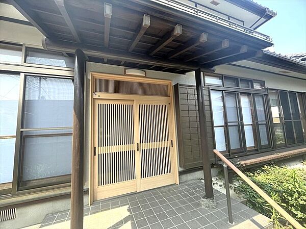 玄関