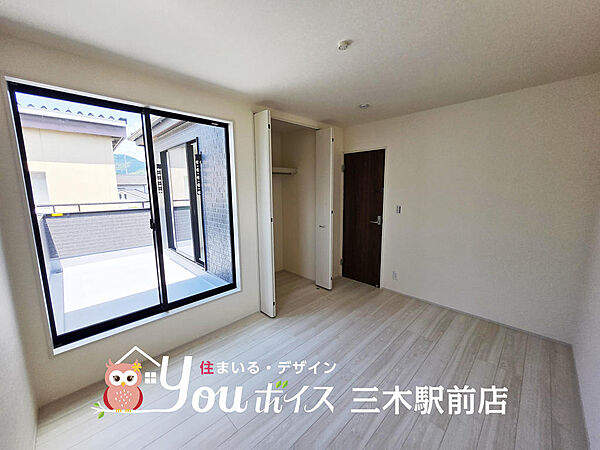 洋室を拡大表示
