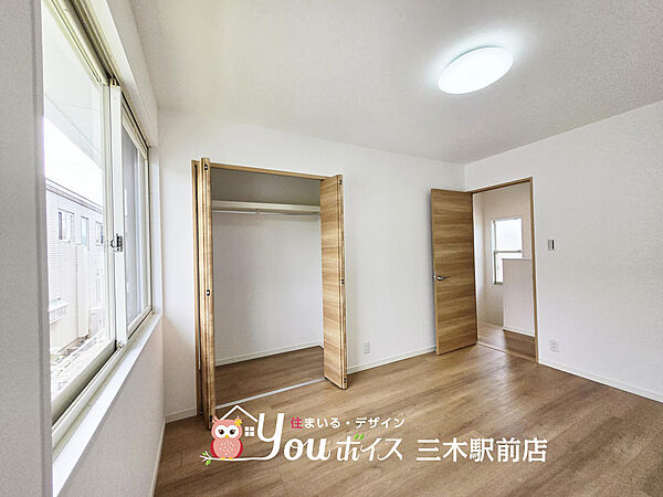 洋室を拡大表示