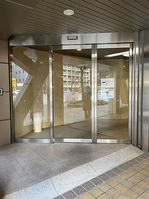 9 / 12