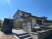 【外観】※リフォーム後の写真です（2026年5月撮影）重厚感のある門構えの外観！