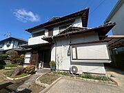 【外観】※リフォーム前の写真です。（2026年3月撮影）重厚感のある外観デザインです♪