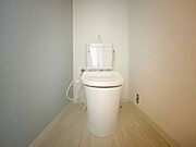 ウォシュレット付きトイレです。