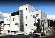 奈良県立西部図書館 1020m