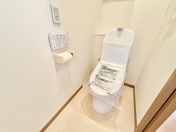 トイレを拡大表示
