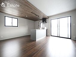 名古屋市千種区西山元町2丁目マンション 2SLDKの写真