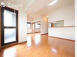 サムティイースト白壁 8階2LDKのリビング/ダイニング