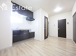 メゾンKARI 4階2DKのリビング/ダイニング