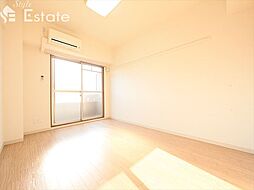 ルミエール山中 2階1Kのリビング/ダイニング