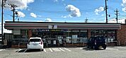 セブンーイレブン 上田古里店 1060m