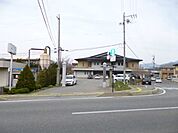 神川小学校 980m
