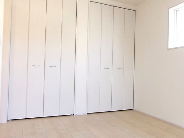 洋室を拡大表示