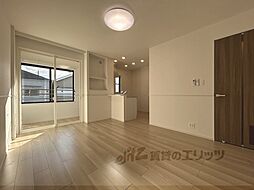 エレガンス　ハーモニー 202 2階1LDKのリビング/ダイニング