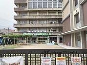 奈良保育学院付属幼稚園まで450メートル