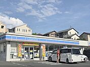 ローソン　生駒壱分インター店まで450メートル