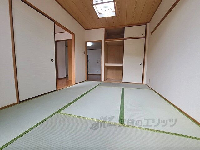 寝室