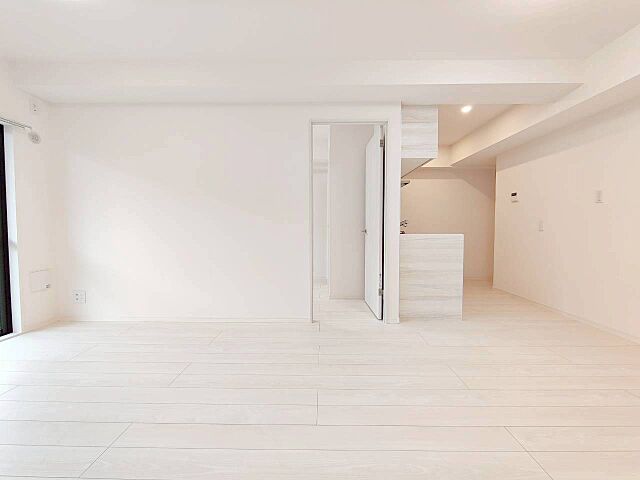 リビング/ダイニング マイキャッスル三鷹台 2階/-