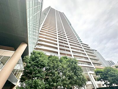 外観：飽きのこないシンプルモダンな外観です。