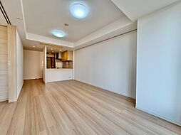 落ち着いた雰囲気に包まれて、伸びやかな空間。