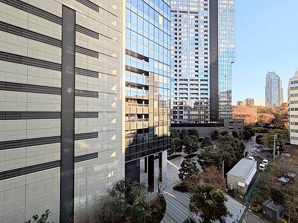 バルコニーを拡大表示