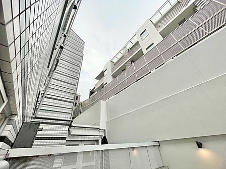 眺望や窓からの景色が良いと、家で過ごす時間も快適です。