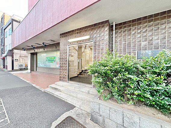 上質感漂う玄関...