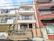 飽きのこないシンプルモダンな外観です。