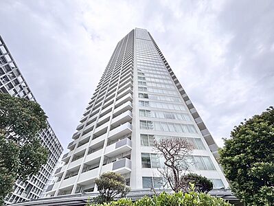 外観：飽きのこないシンプルモダンな外観です。