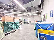 ゴミ置場。綺麗に管理されております。