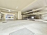 駐車スペースが嬉しいですね。※空き状況は都度ご確認下さい。