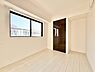 子供部屋：清かで艶やかな時間をもたらしてくれる室内です。