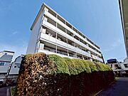 飽きのこないシンプルモダンな外観です。