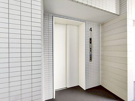 エレベーター完備のため荷物が多くなっても安心。