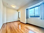 伸びやかな空間のなかで、ゆったりとしたひとときを過ごせます。